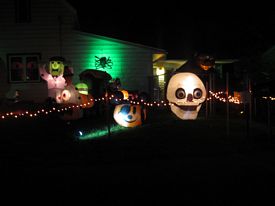 Halloween displays 2015