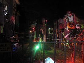 Halloween displays 2017