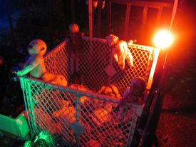 Halloween displays 2018