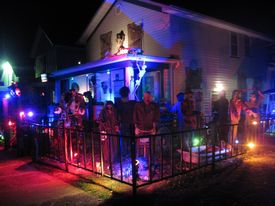 Halloween displays 2018