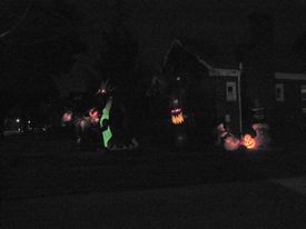 Halloween displays 2018
