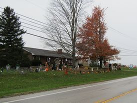 Halloween displays 2019