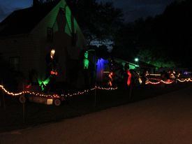 Halloween displays 2019