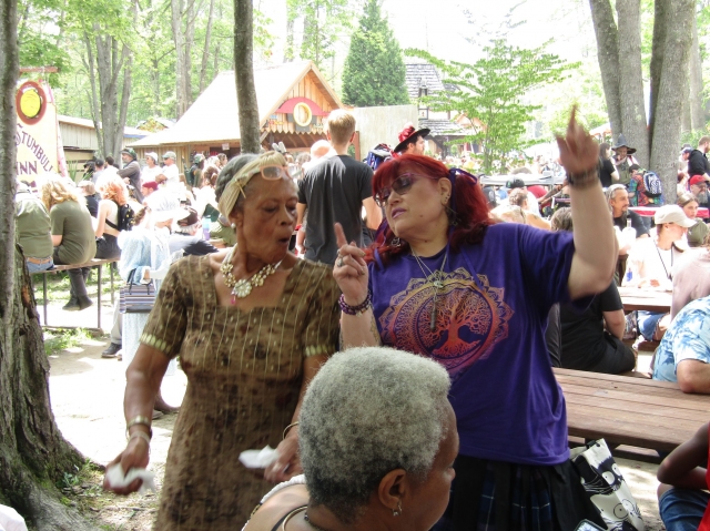people230906.jpg