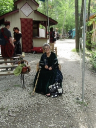 cast230901.jpg