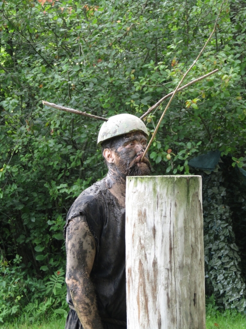 cast231204.jpg