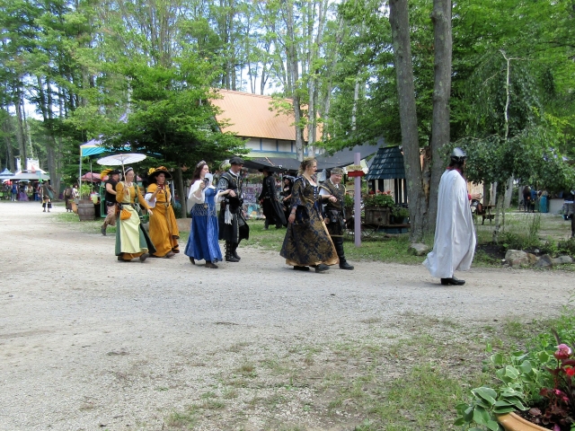 cast240103.jpg