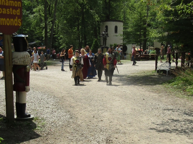 cast210703.jpg