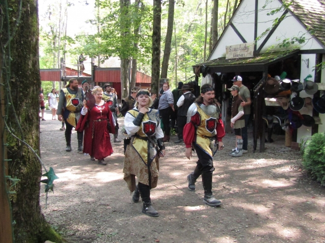 parade210716.jpg