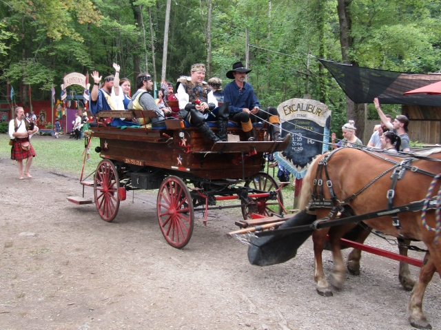 parade211015.jpg