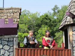 cast211001.jpg
