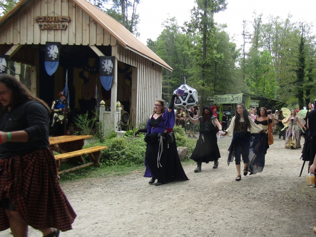 parade251402.jpg