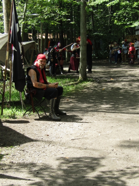 people211108.jpg