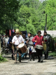 parade190401.jpg