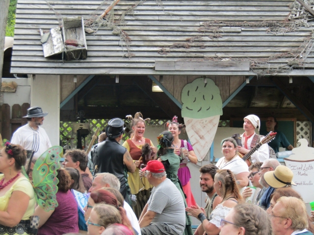 pub191105.jpg
