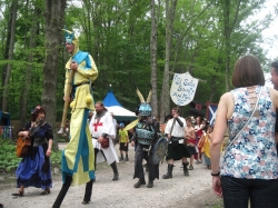 parade180101.jpg