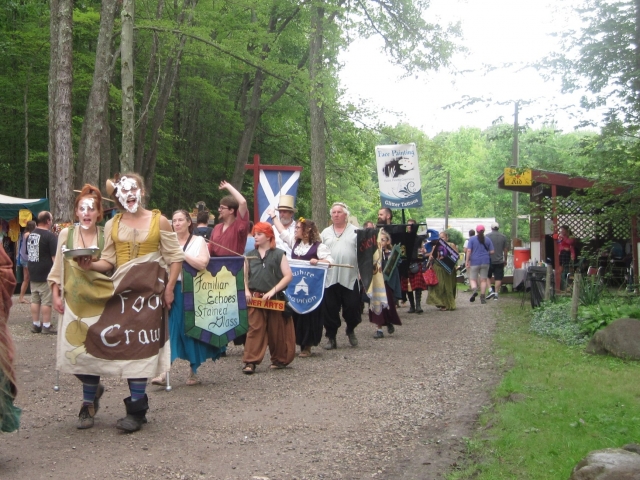 parade180603.jpg