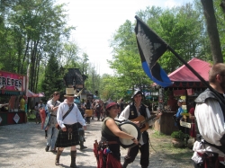 parade181103.jpg