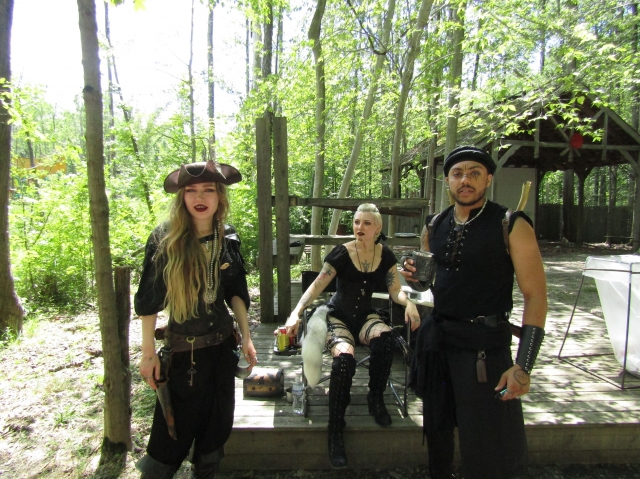 pirates220802.jpg