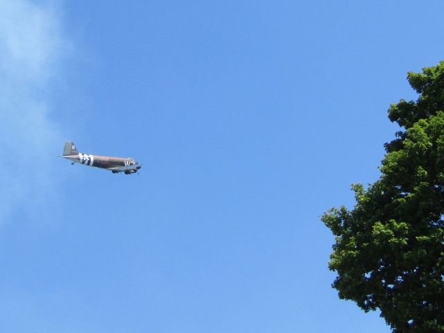 dday22air12.jpg