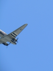 dday22air04.jpg