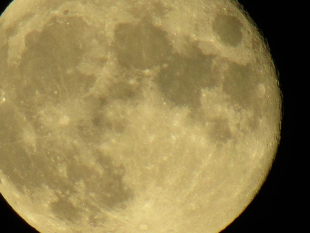 augmoon10.jpg