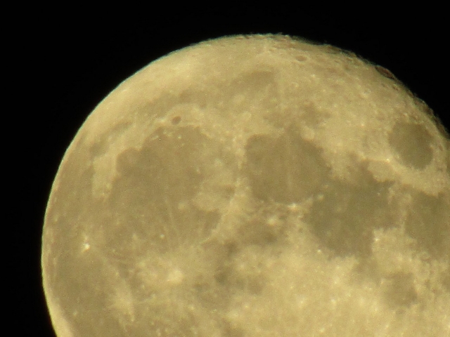 augmoon11.jpg