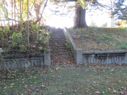 cem09.jpg