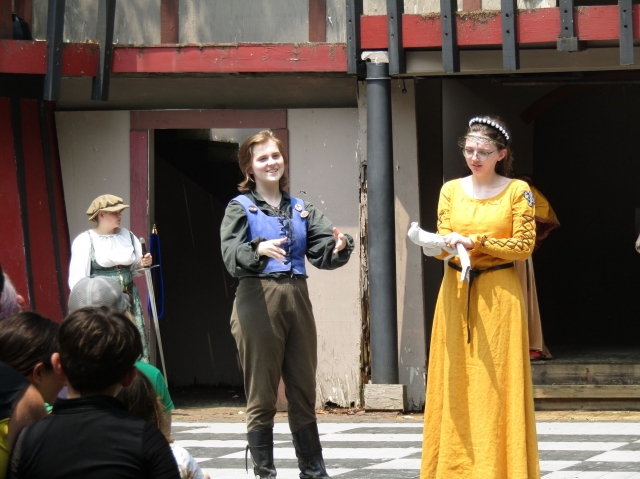 cast230410.jpg