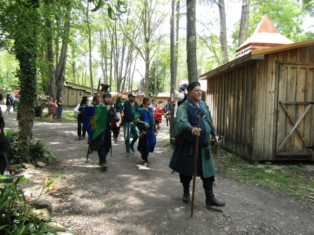 parade230501.jpg