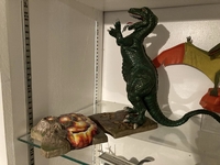 simonshelves19.jpg
