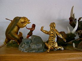 Aurora Prehistoriic Scenes built up models