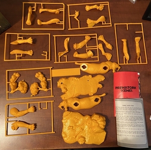 sabertooth tiger model